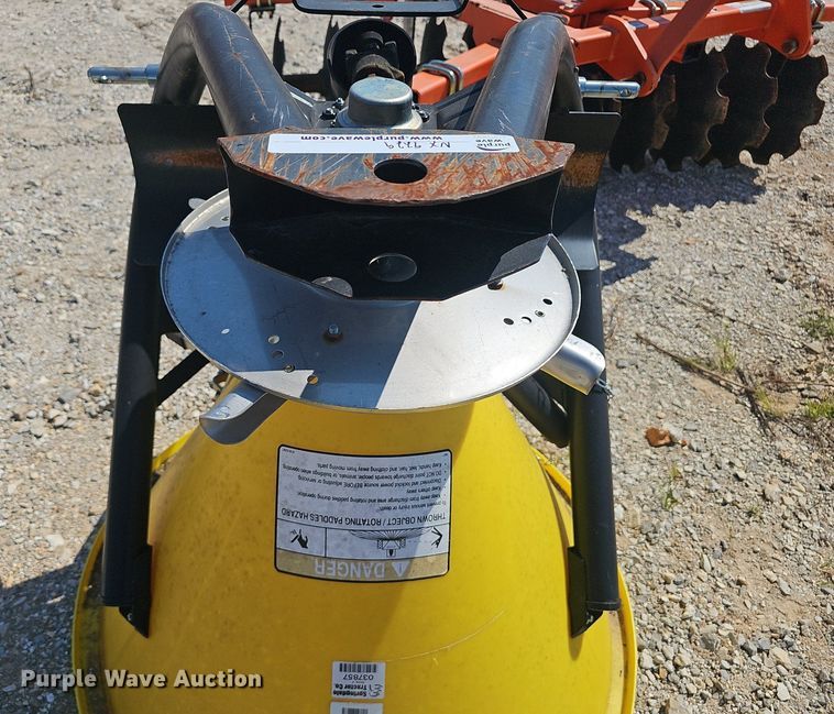 image for item NX9229 2019 Land Pride DH1572 off-set disk