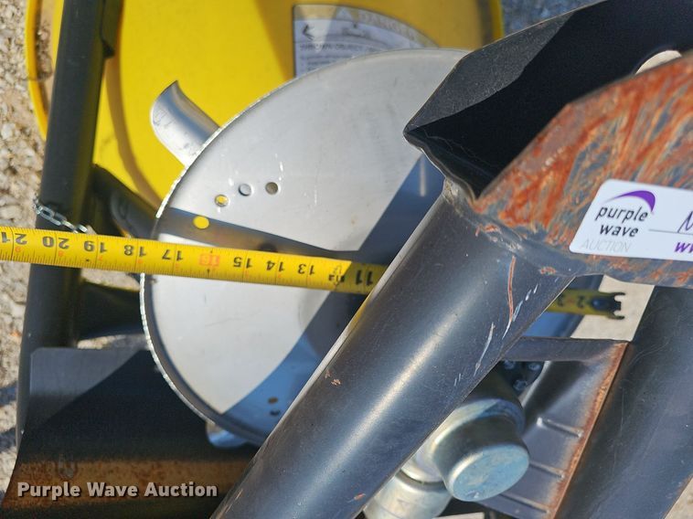 image for item NX9229 2019 Land Pride DH1572 off-set disk