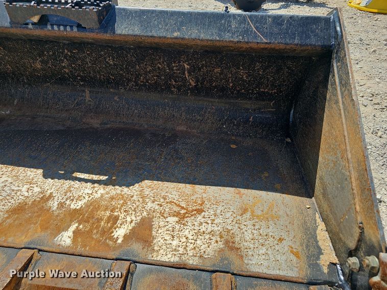 image for item NX9231 AP-HD74LLT skid steer bucket 