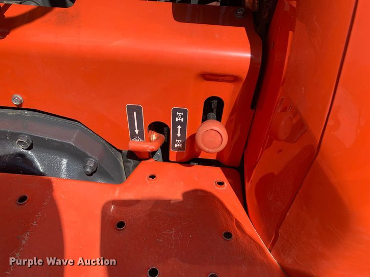 image for item NX9234 2020 Kubota  L4701 MFWD tractor
