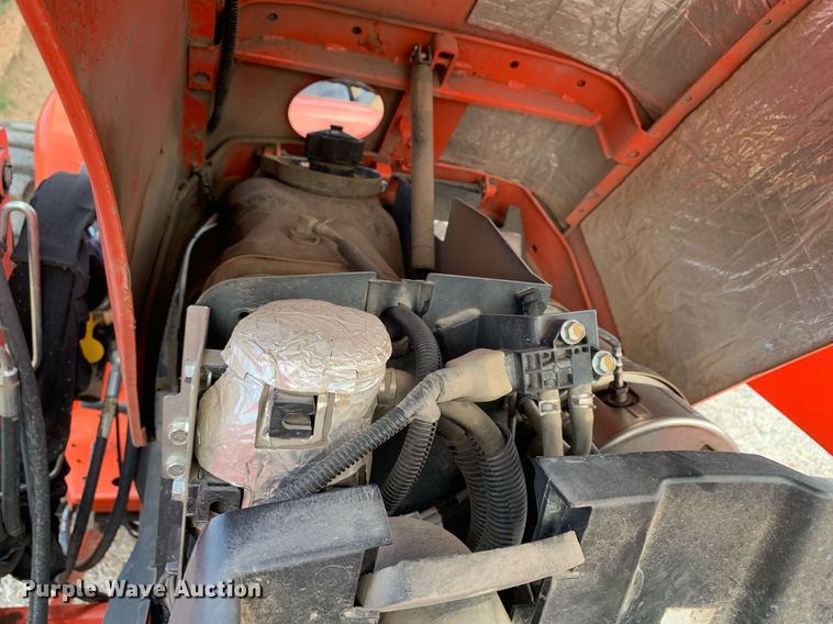 image for item NX9234 2020 Kubota  L4701 MFWD tractor