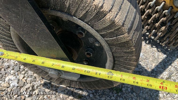 image for item NX9235 2006 Bush Whacker HD72 rotary mower