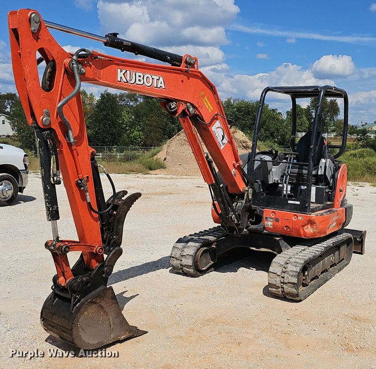 image for item NX9240 2019 Kubota  KX040-4 mini excavator