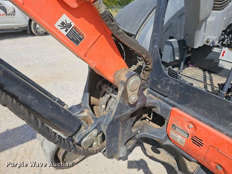 image for item NX9240 2019 Kubota  KX040-4 mini excavator