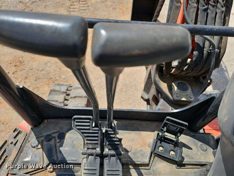 image for item NX9240 2019 Kubota  KX040-4 mini excavator