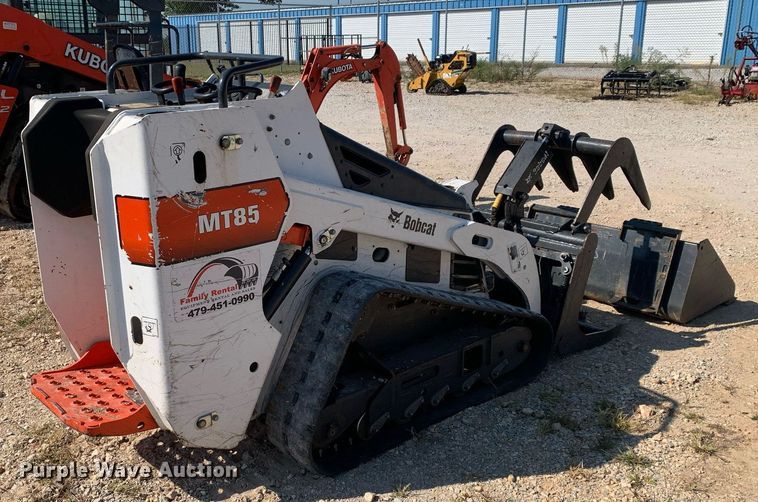 image for item NX9241 2020 Bobcat MT85 compact utility loader