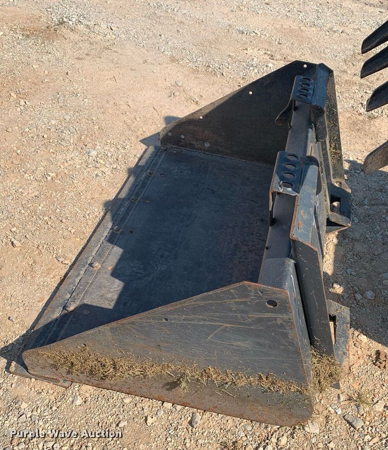 image for item NX9241 2020 Bobcat MT85 compact utility loader