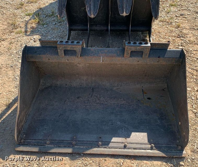 image for item NX9241 2020 Bobcat MT85 compact utility loader