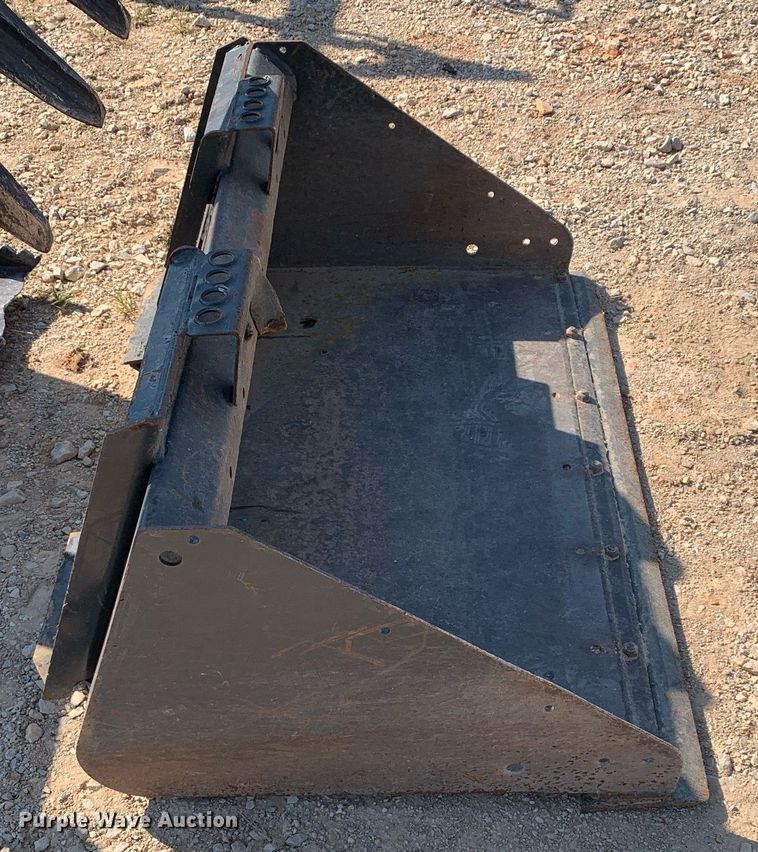 image for item NX9241 2020 Bobcat MT85 compact utility loader