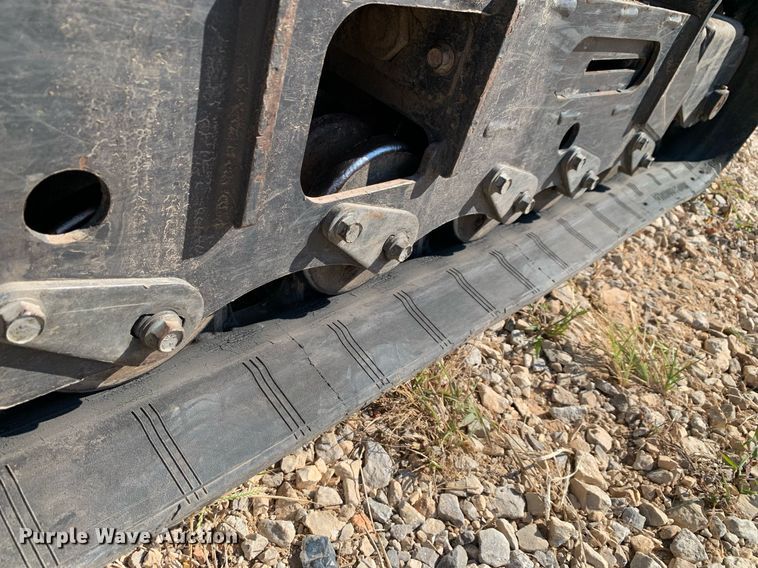 image for item NX9241 2020 Bobcat MT85 compact utility loader