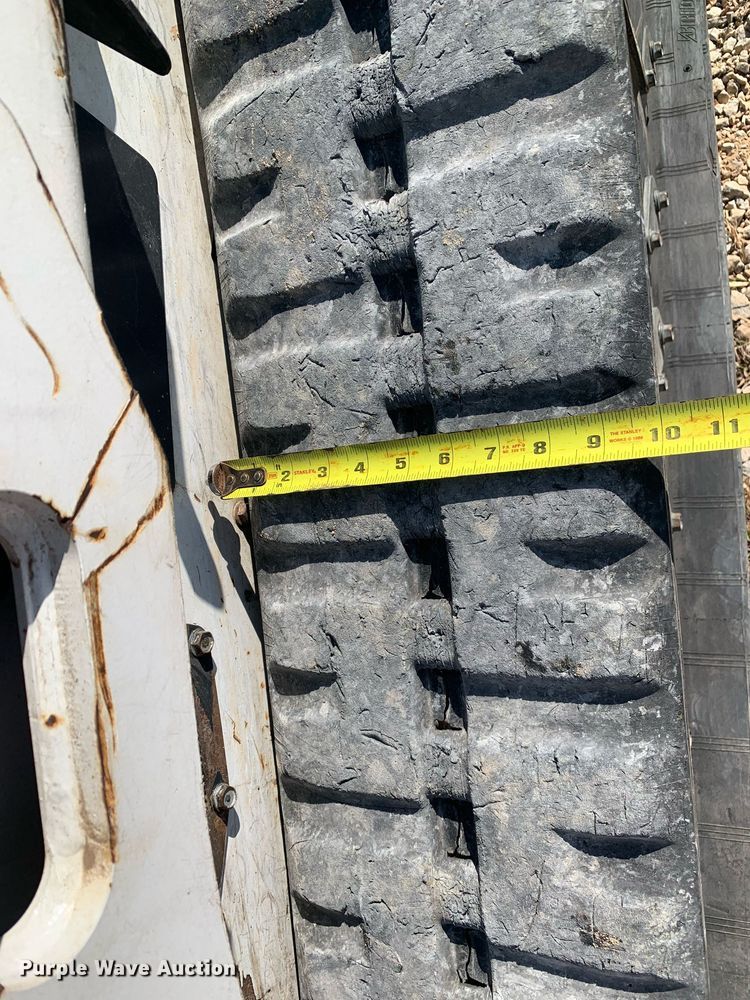 image for item NX9241 2020 Bobcat MT85 compact utility loader