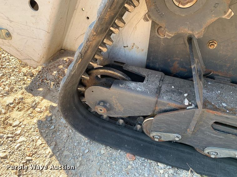 image for item NX9241 2020 Bobcat MT85 compact utility loader