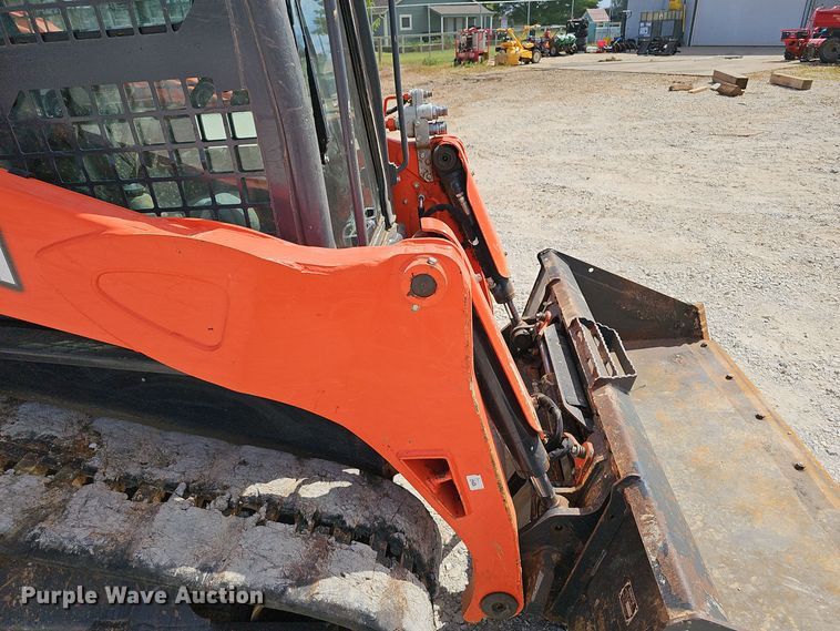 image for item NX9242 2021 Kubota  SVL 75-2 tracked skid steer loader
