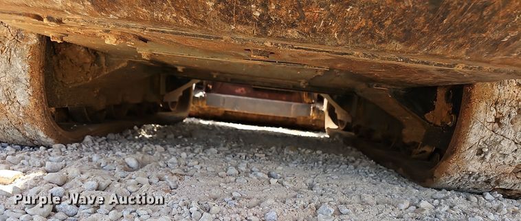 image for item NX9242 2021 Kubota  SVL 75-2 tracked skid steer loader