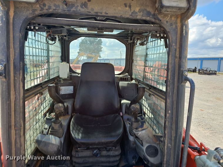 image for item NX9242 2021 Kubota  SVL 75-2 tracked skid steer loader