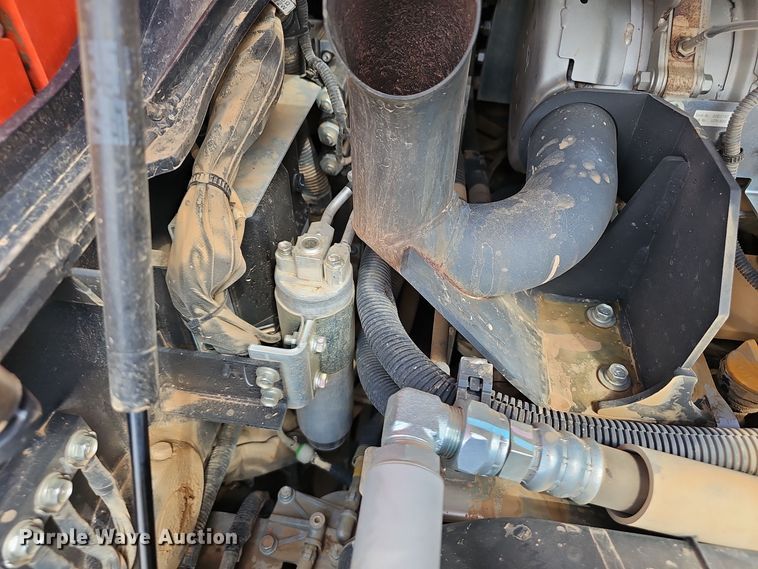 image for item NX9242 2021 Kubota  SVL 75-2 tracked skid steer loader