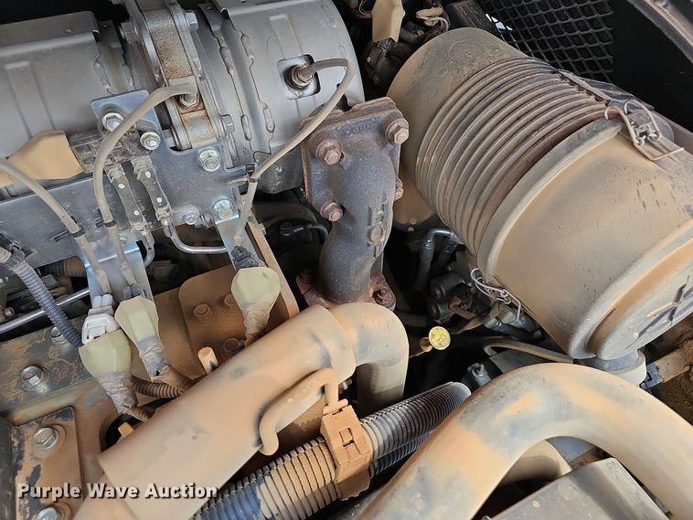 image for item NX9242 2021 Kubota  SVL 75-2 tracked skid steer loader