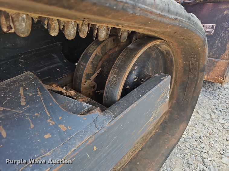 image for item NX9242 2021 Kubota  SVL 75-2 tracked skid steer loader