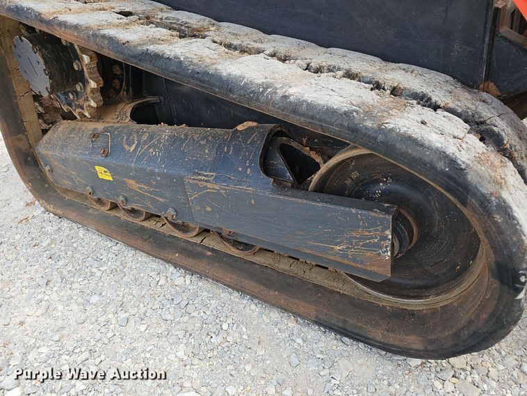 image for item NX9242 2021 Kubota  SVL 75-2 tracked skid steer loader