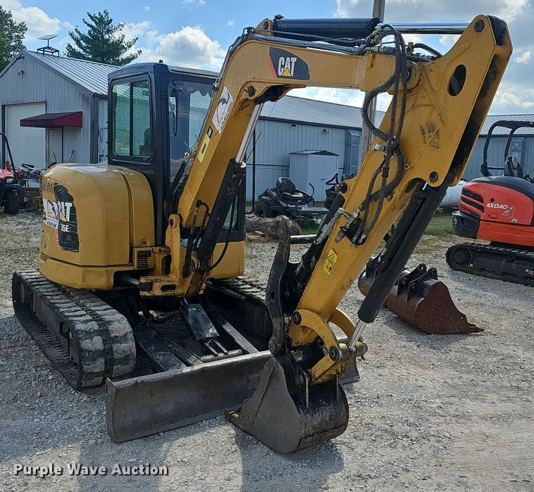 image for item NX9243 2016 Caterpillar  305E2 mini excavator