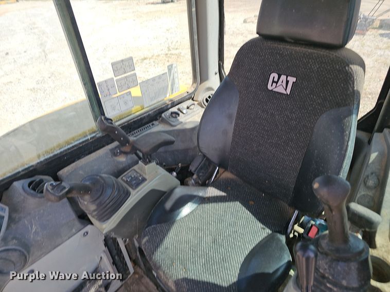 image for item NX9243 2016 Caterpillar  305E2 mini excavator