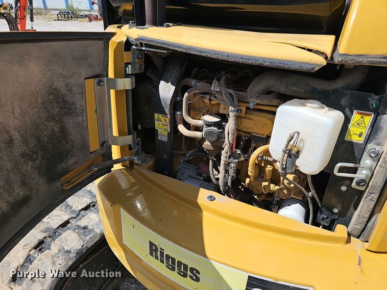 image for item NX9243 2016 Caterpillar  305E2 mini excavator