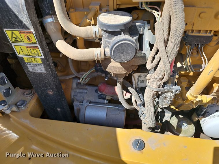 image for item NX9243 2016 Caterpillar  305E2 mini excavator