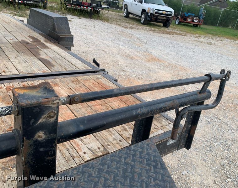 image for item NX9246 2020 Texas Bragg ED22TEH14 tilt deck utility trailer
