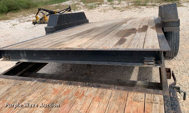 image for item NX9246 2020 Texas Bragg ED22TEH14 tilt deck utility trailer