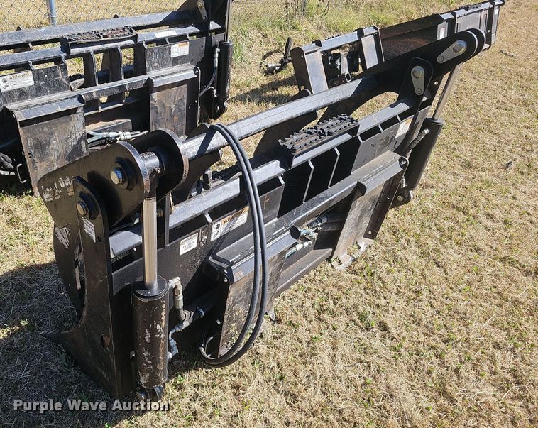 image for item NX9287 Land Pride skid steer grapple bucket