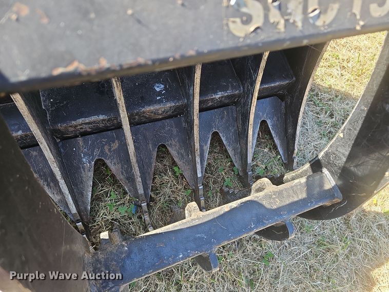 image for item NX9287 Land Pride skid steer grapple bucket