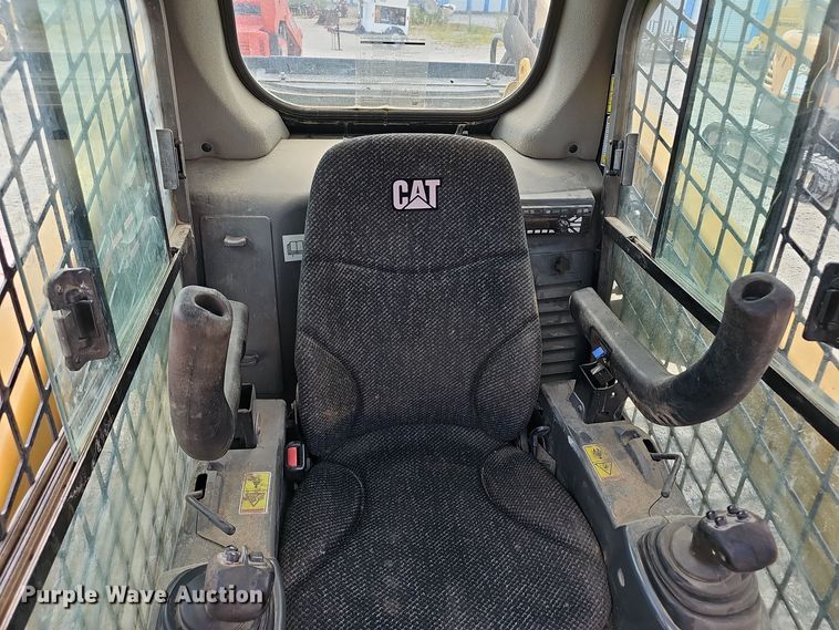 image for item NX9290 2017 Caterpillar  289D tracked skid steer loader