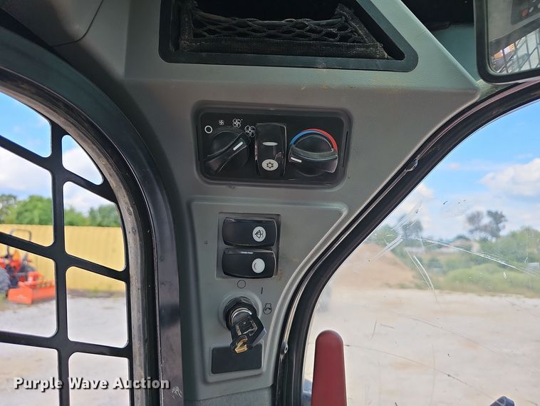 image for item NX9290 2017 Caterpillar  289D tracked skid steer loader