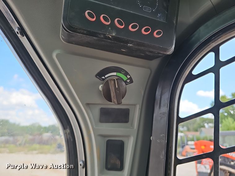 image for item NX9290 2017 Caterpillar  289D tracked skid steer loader