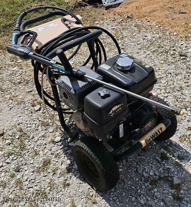 image for item NX9291 Dewalt  DXPW4440 Pressure Washer