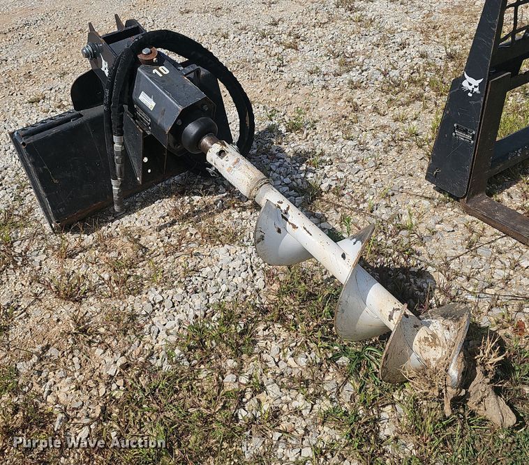 image for item NX9292 2020 Bobcat  10 Auger  skid steer auger