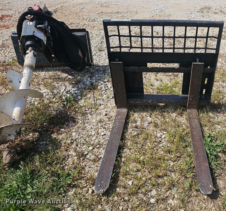 image for item NX9294 Bobcat  skid steer forks