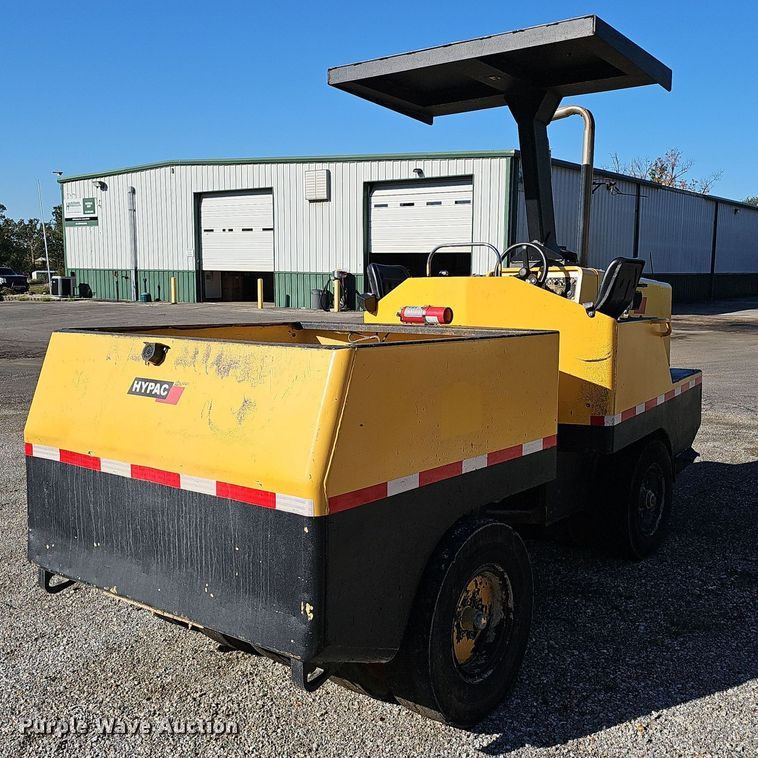 image for item NX9351 Hypac  C530AH pneumatic roller