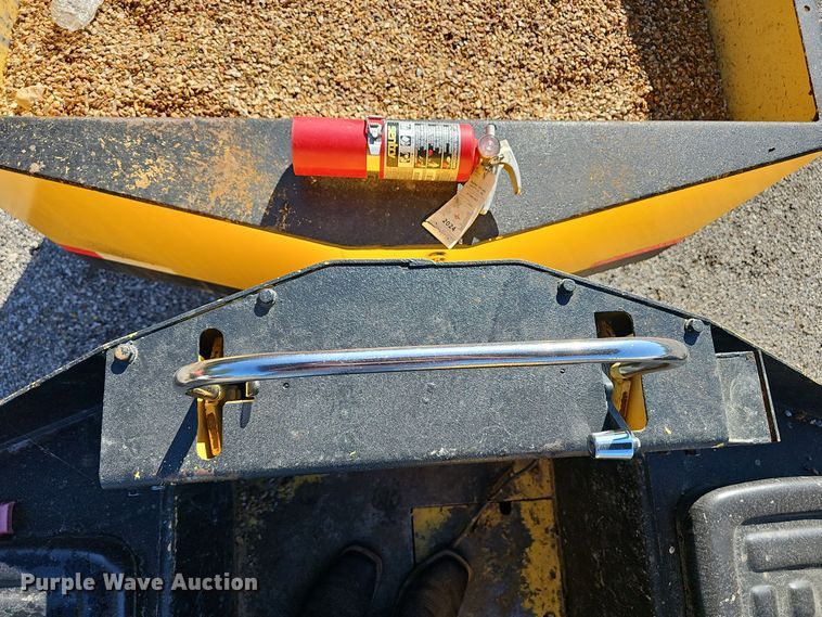 image for item NX9351 Hypac  C530AH pneumatic roller