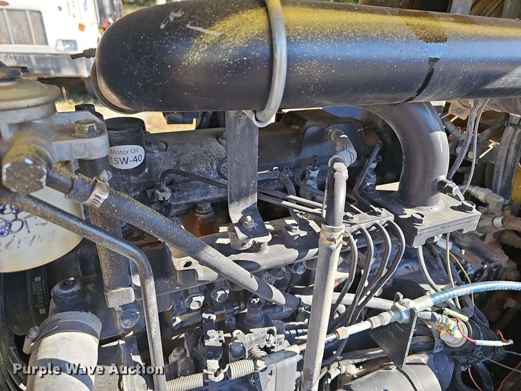 image for item NX9351 Hypac  C530AH pneumatic roller