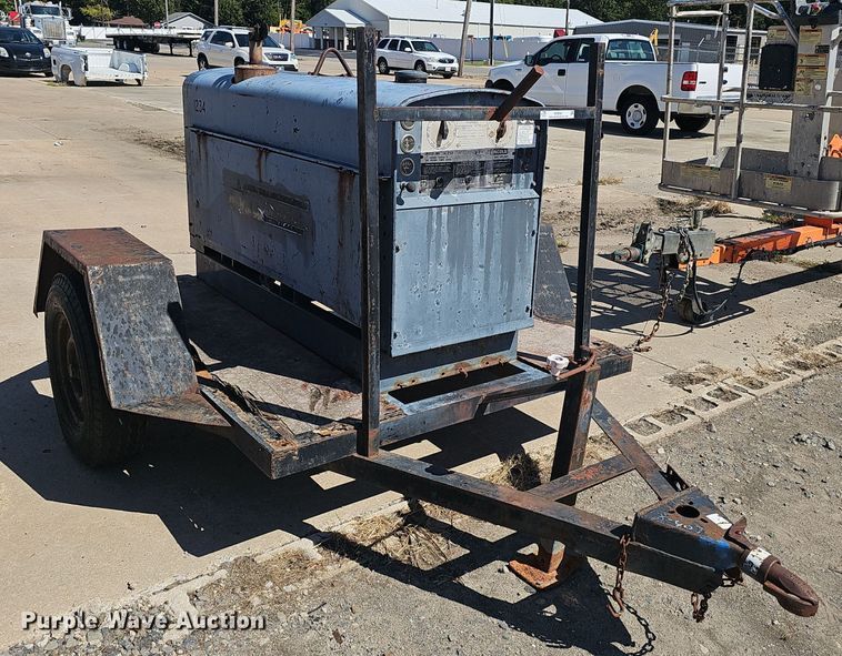 image for item NX9367 Lincoln  SA-250 D3.152 welder/generator