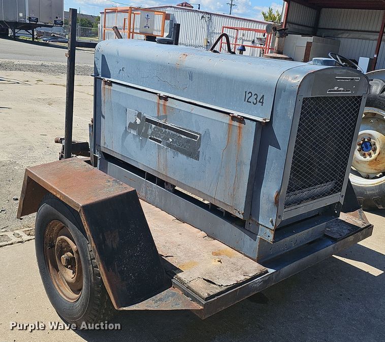 image for item NX9367 Lincoln  SA-250 D3.152 welder/generator