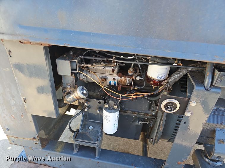 image for item NX9367 Lincoln  SA-250 D3.152 welder/generator