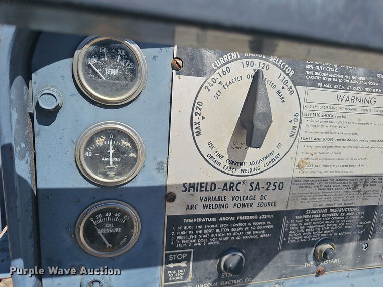 image for item NX9367 Lincoln  SA-250 D3.152 welder/generator