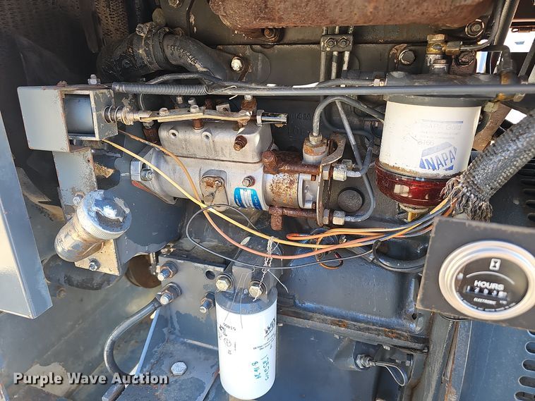 image for item NX9367 Lincoln  SA-250 D3.152 welder/generator