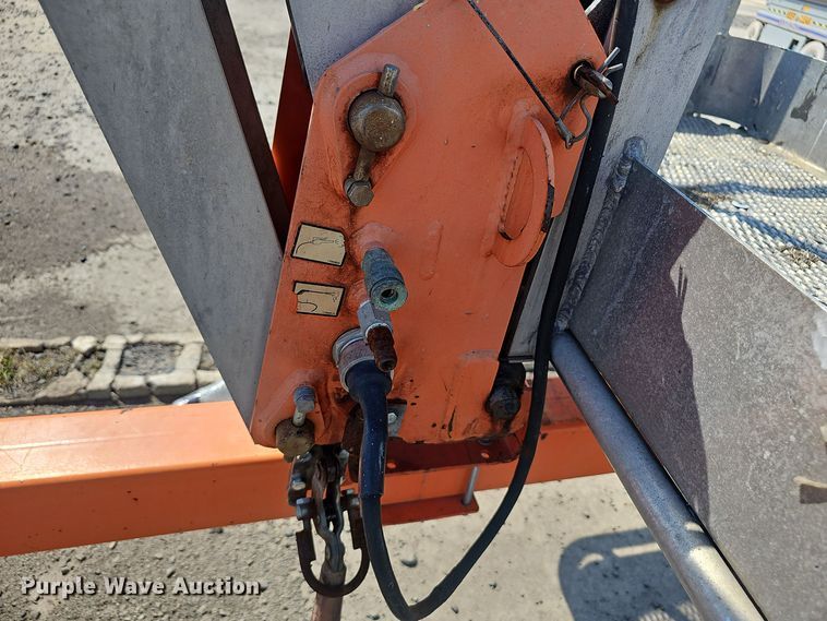 image for item NX9368 2014 JLG T500J boom lift