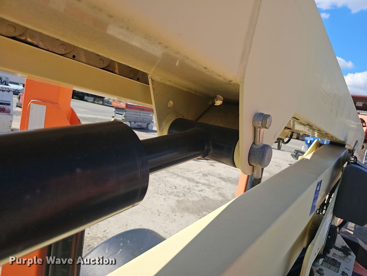 image for item NX9368 2014 JLG T500J boom lift