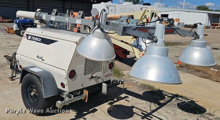 image for item NX9369 2011 Terex AL4000 light plant