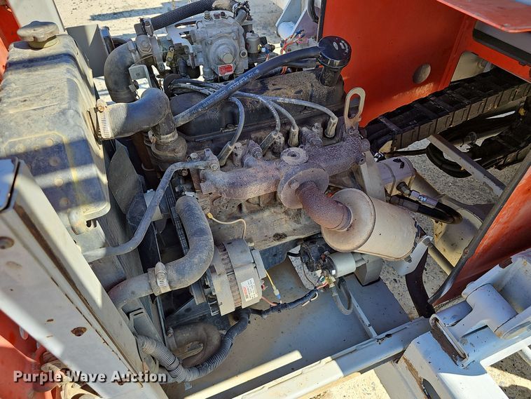 image for item NX9371 1999 Skyjack 8831 scissor lift