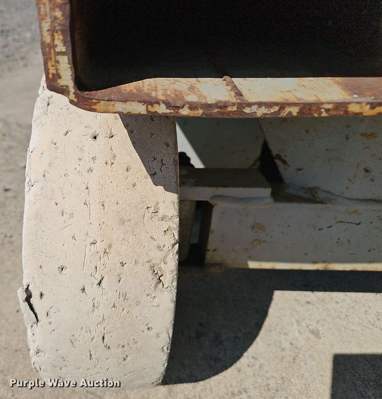 image for item NX9373 1997 Skyjack  SJIII 4626 scissor lift